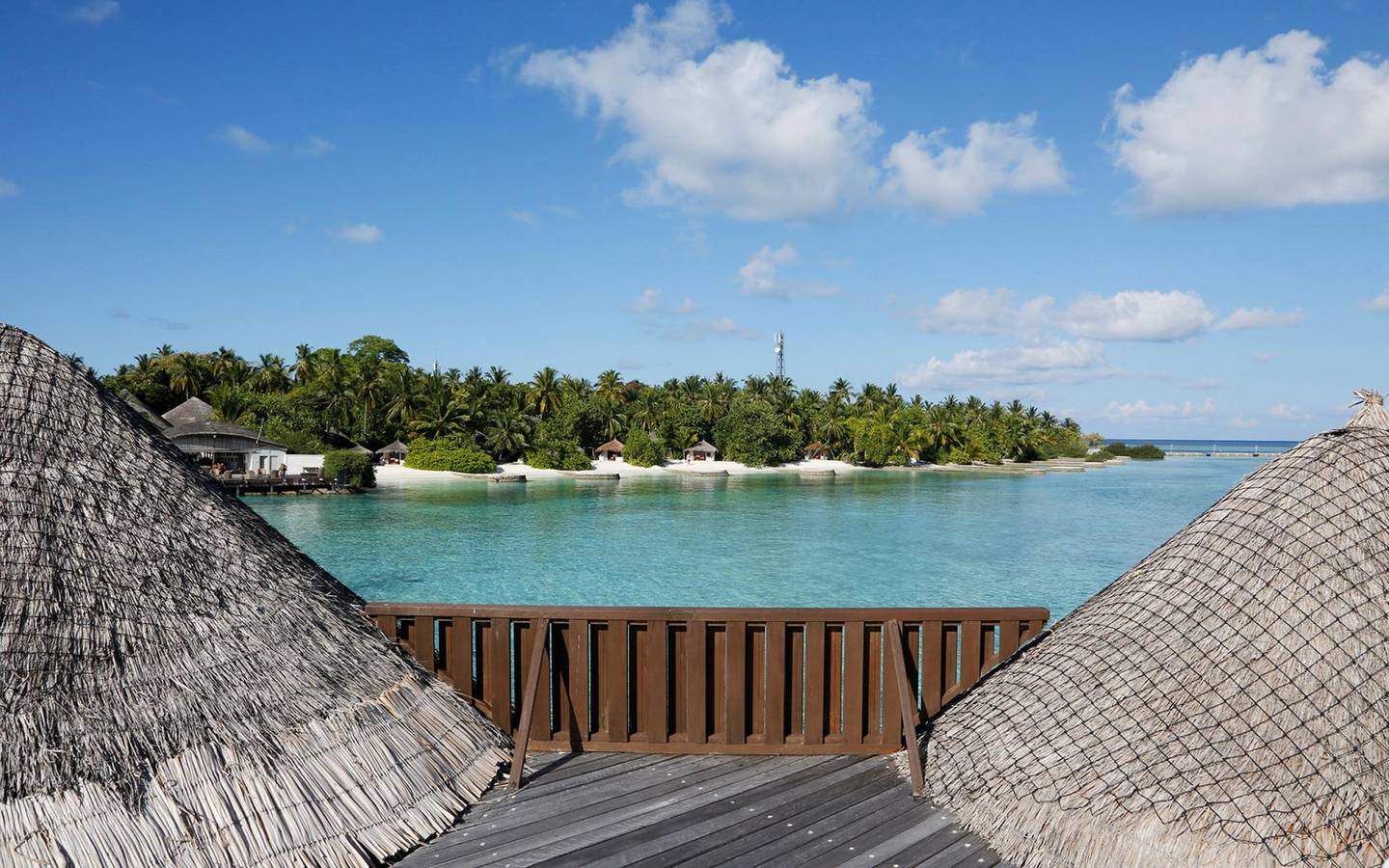 Nika_Island_Resort_Family_Water_Villa_7