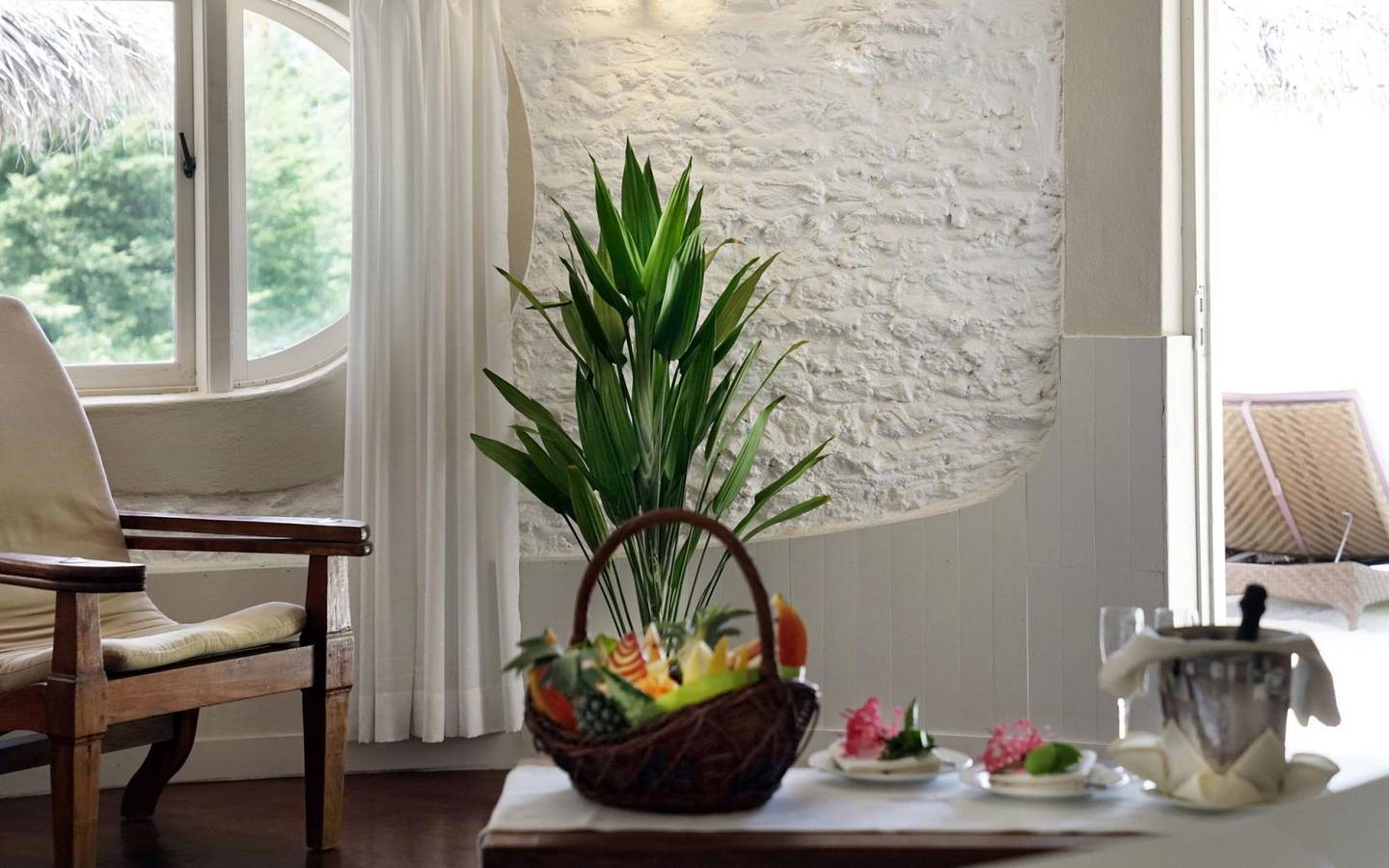 Nika_Island_Resort_Family_Deluxe_Beach_Villa_3