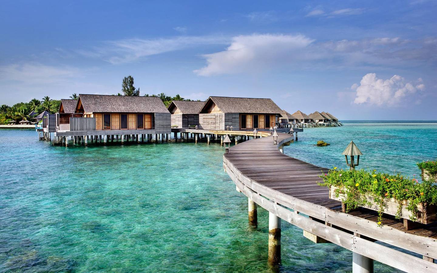 Gangehi_Island_Resort_Watervilla_Deluxe_9
