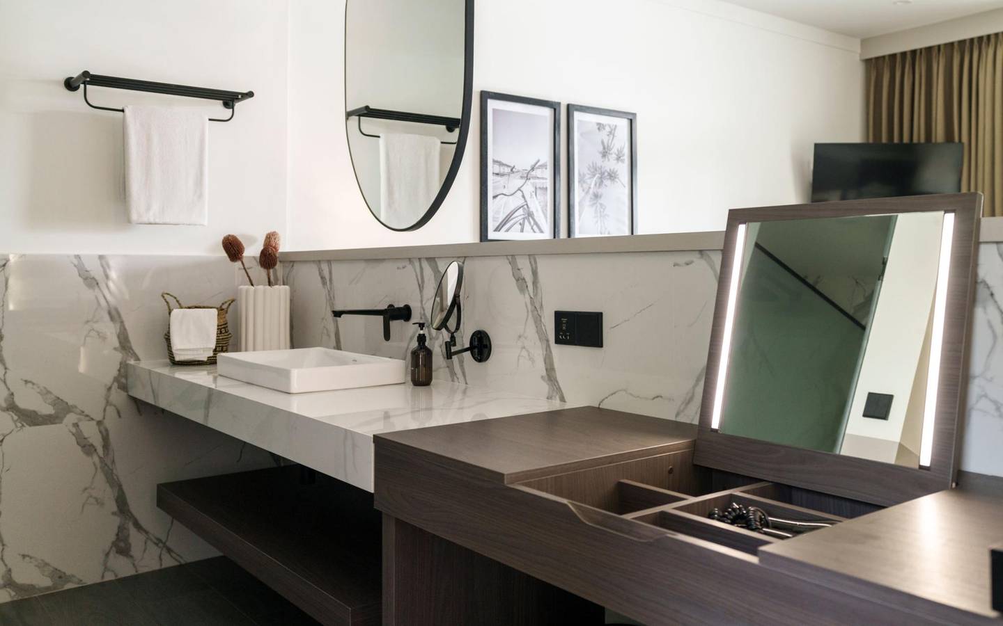 Sun_Siyam_Olhuveli_Malediven_Main_Island_Beach_Pavillon_Bathroom_2