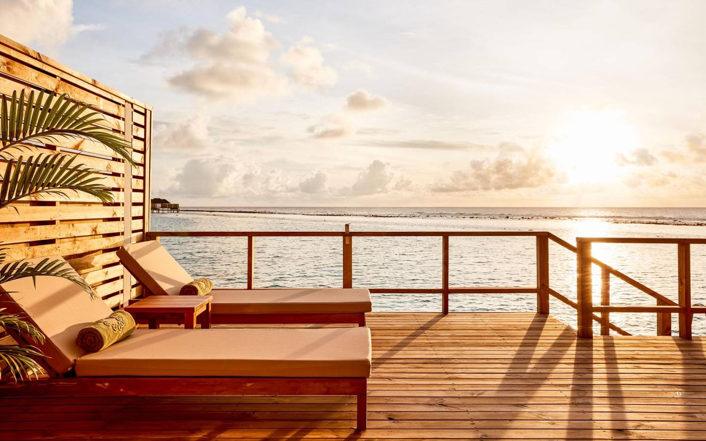 Sun_Siyam_Olhuveli_Dream_Island_Grand_Water_Villa_Veranda