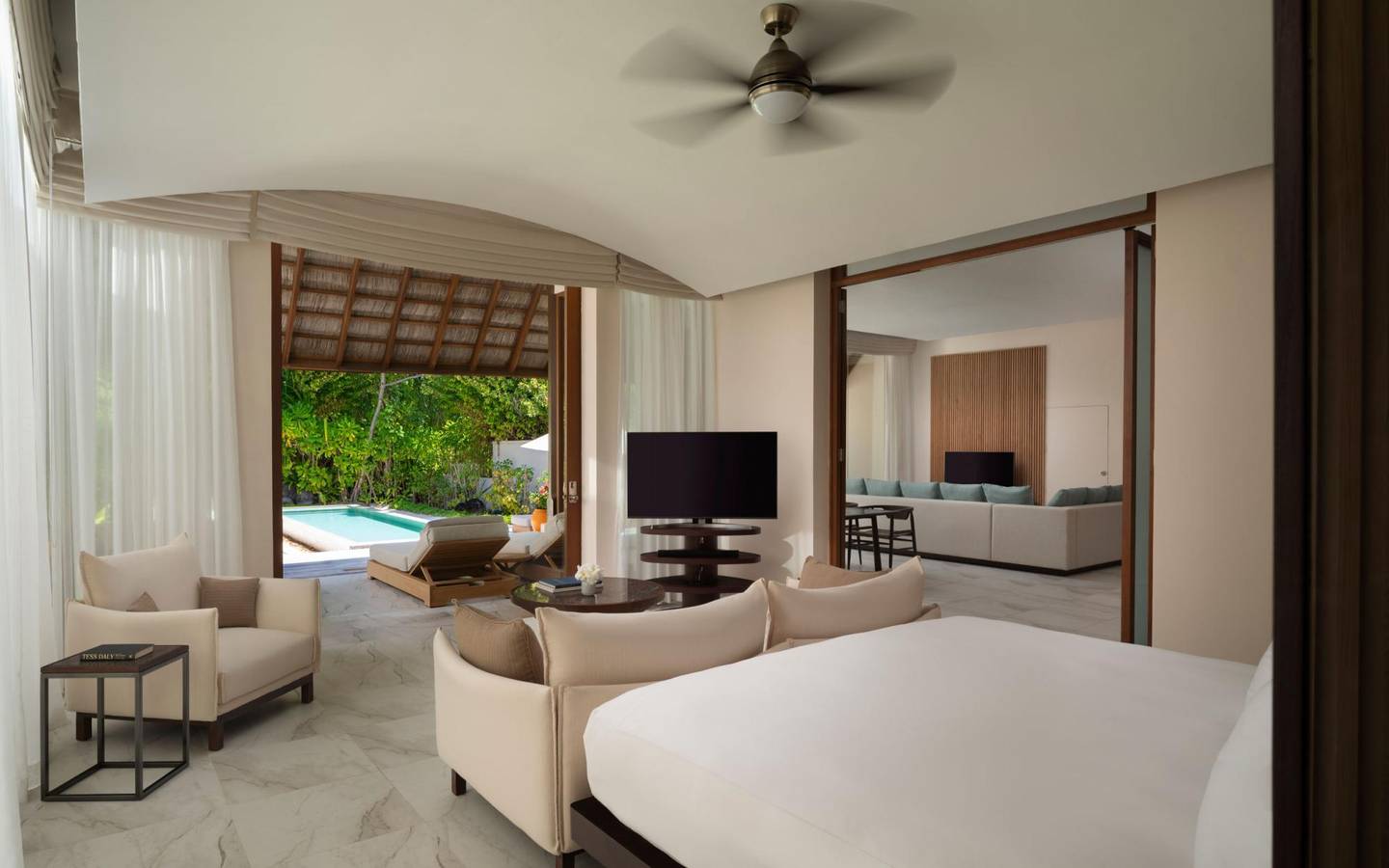 3-Bedroom Beach Suite with Pool