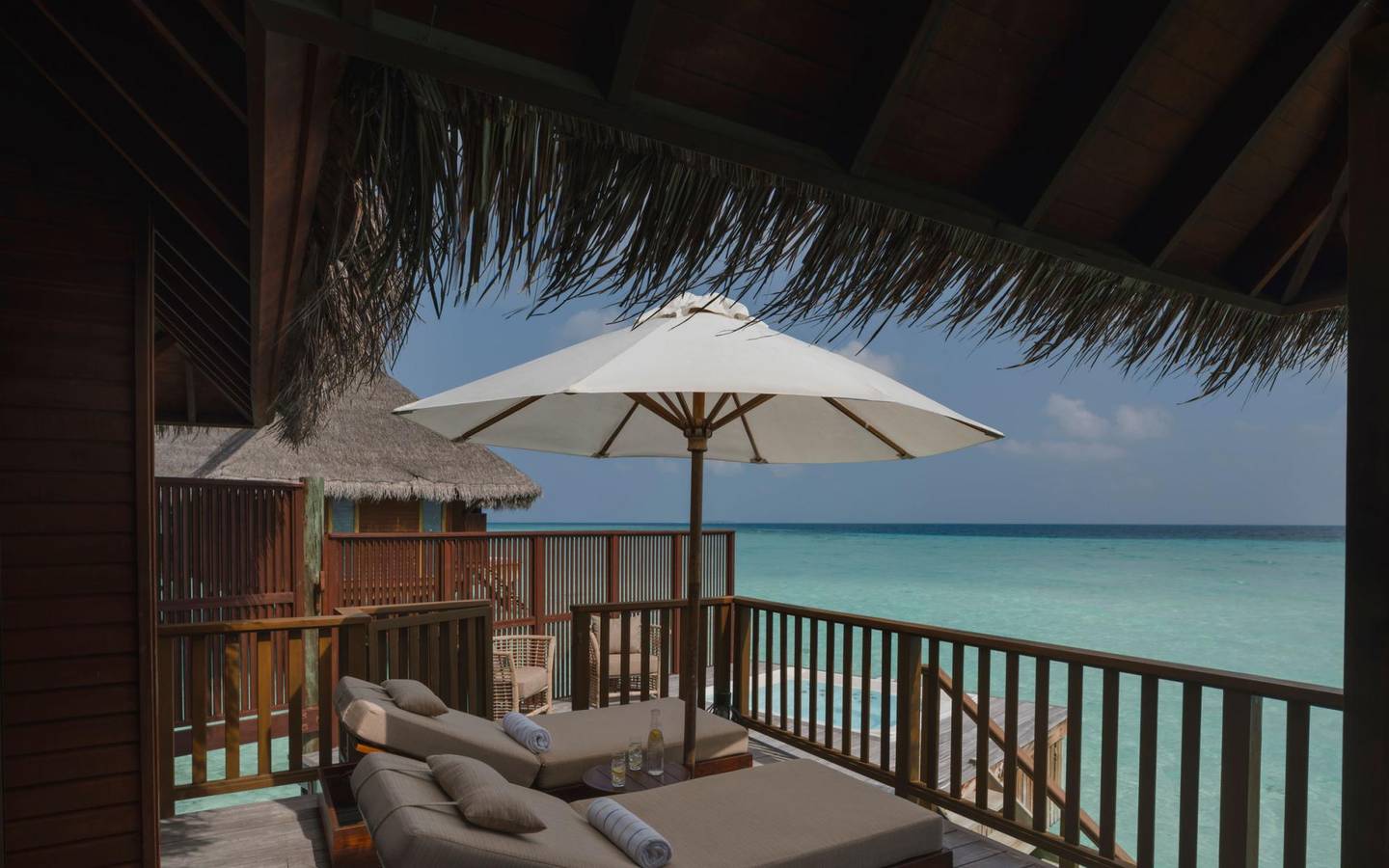 Conrad_Maldives_2_Bedroom_Grand_Water_Villa_Terrasse