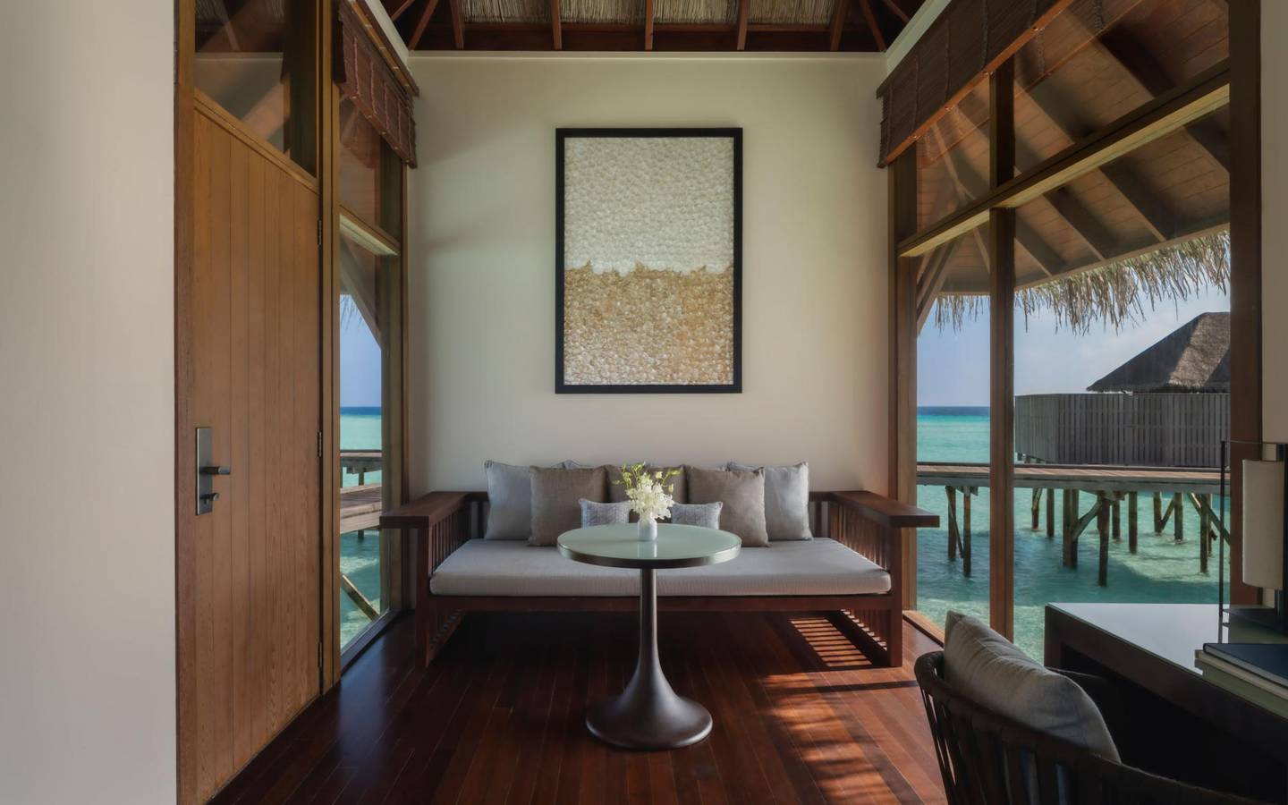 Bedroom_Grand_Water_Villa_with_Pool_wohnen_21