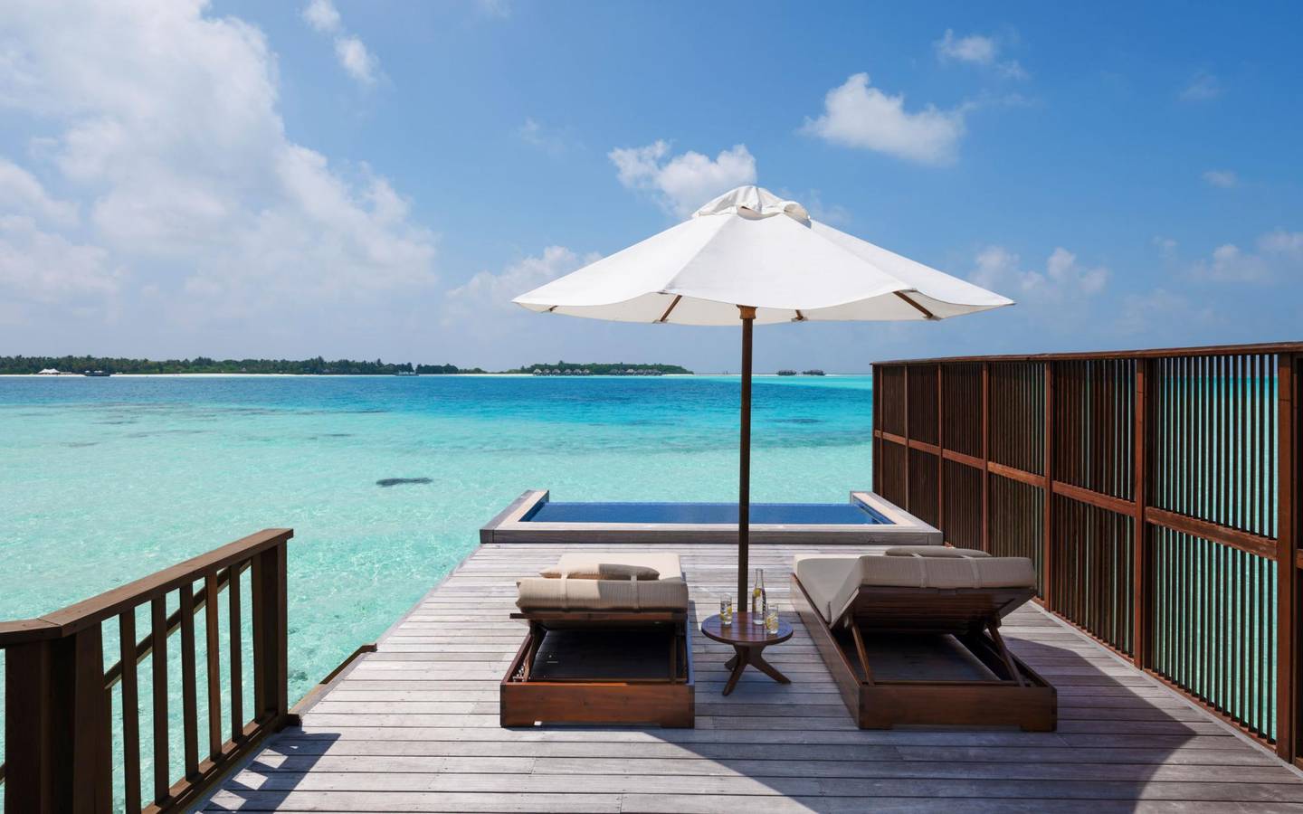 Bedroom_Grand_Water_Villa_with_Pool_Terrasse