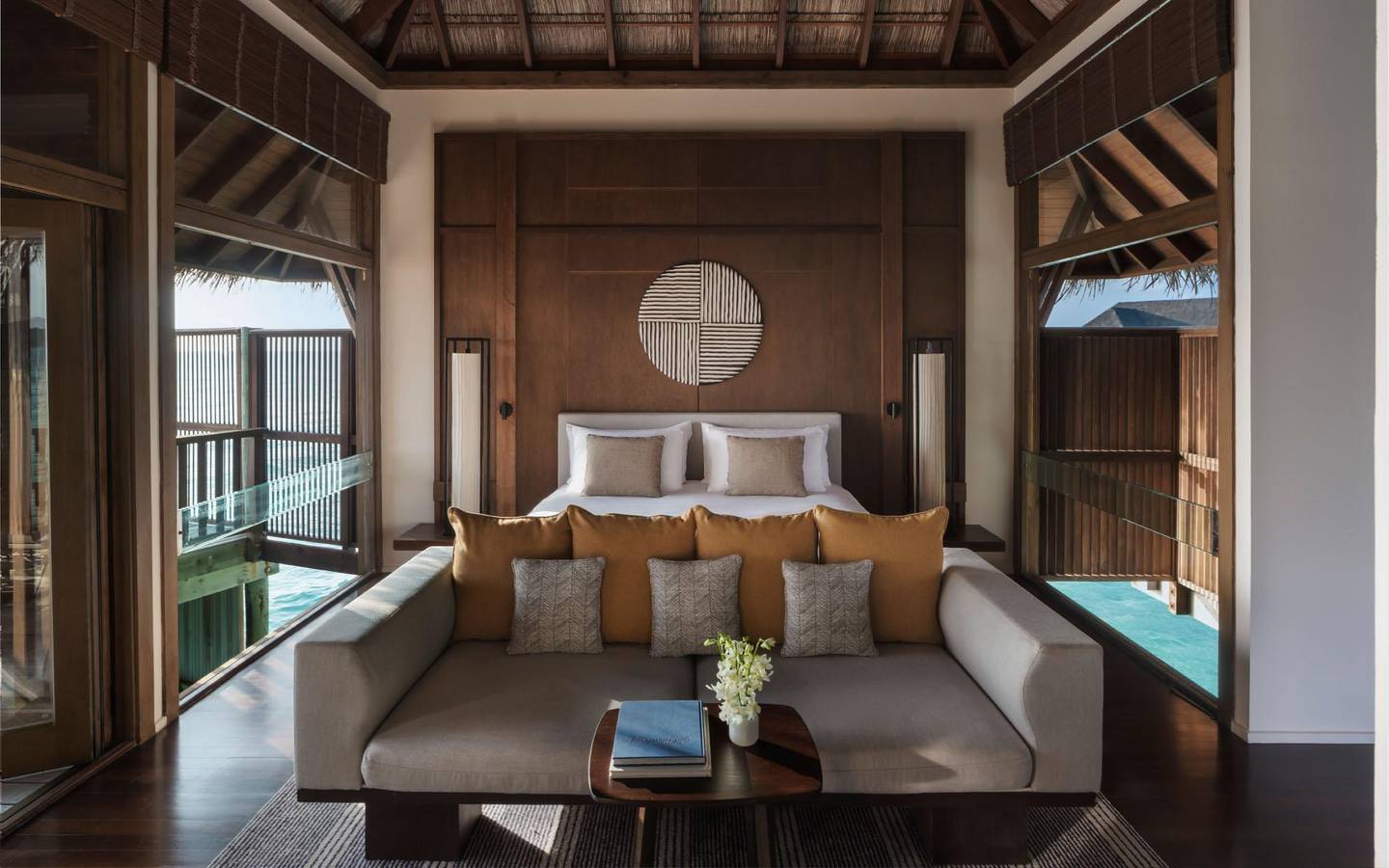 Bedroom_Grand_Water_Villa_with_Pool_living