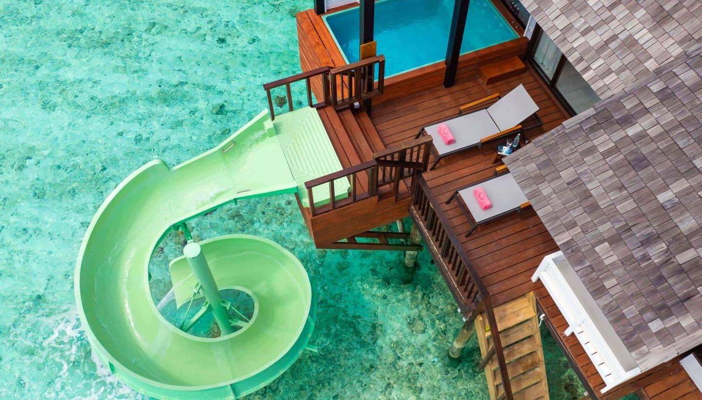 Wind Villa with Jacuzzi & Slide