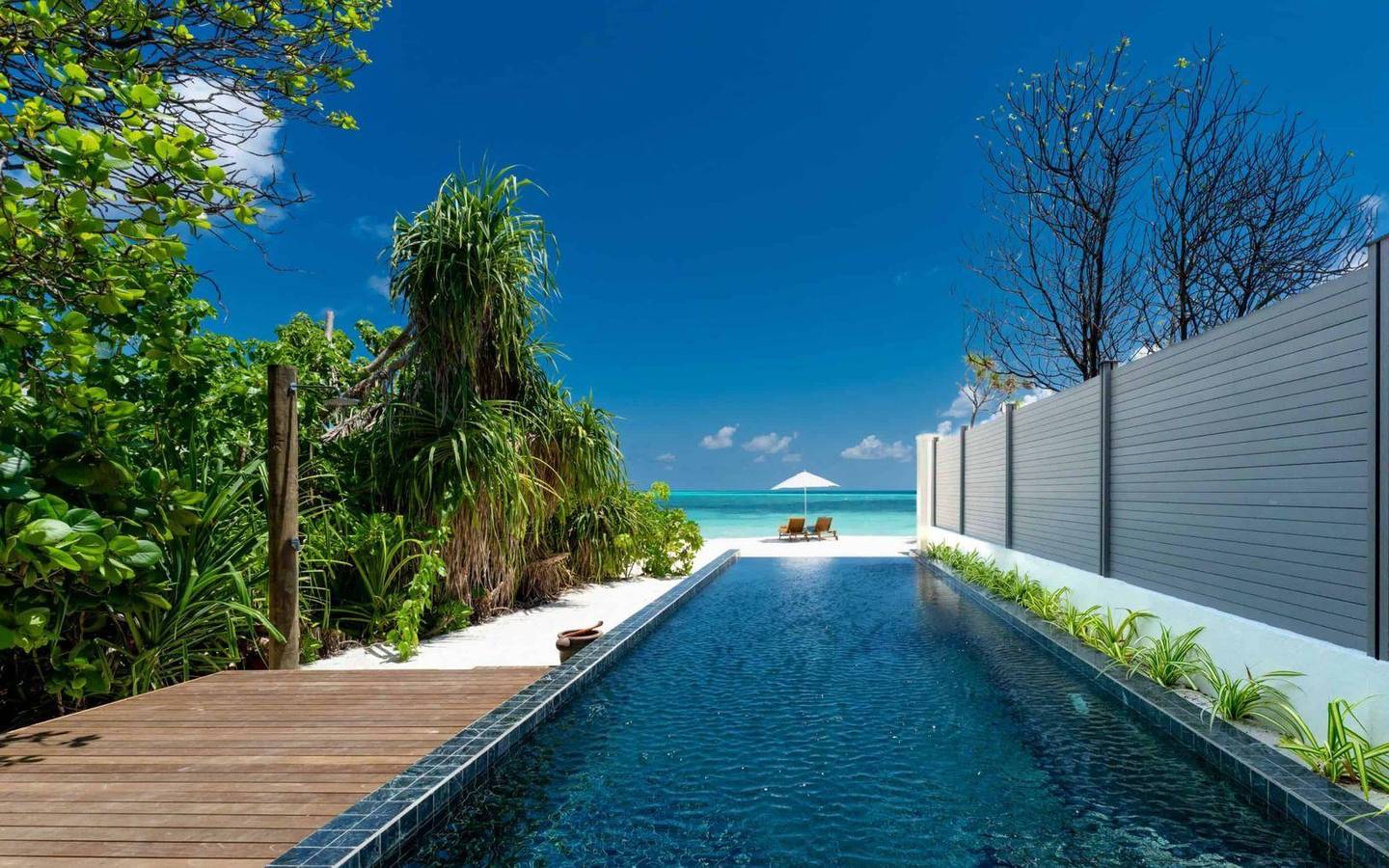 Kanifushi Beach Villa with Pool