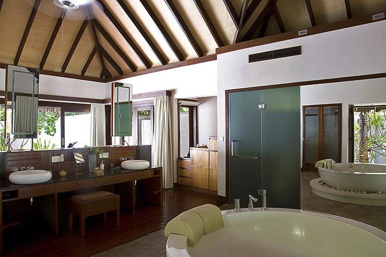 Beach Villa Pool