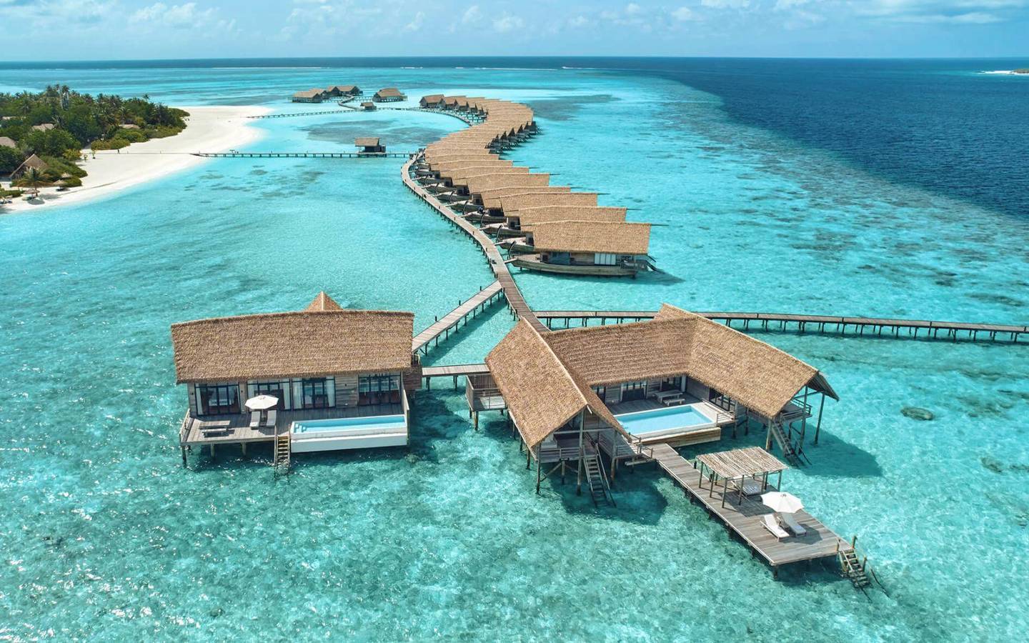 3 Bedroom Sunset Water Villa mit Pool