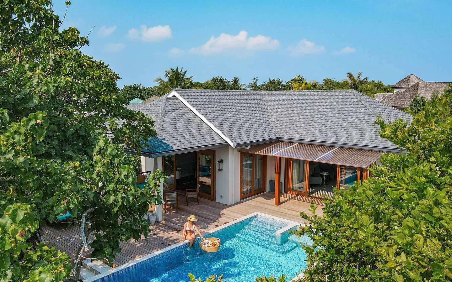 Signature Beach Residence