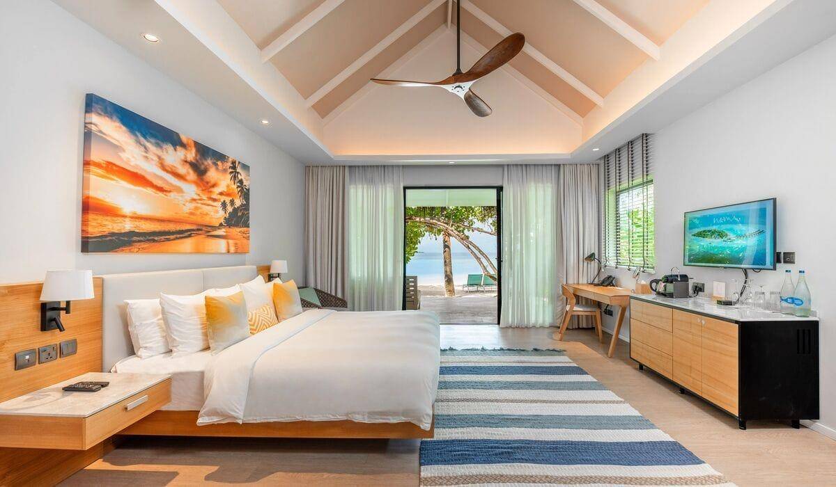 Sunset Beach Villa with Jacuzzi