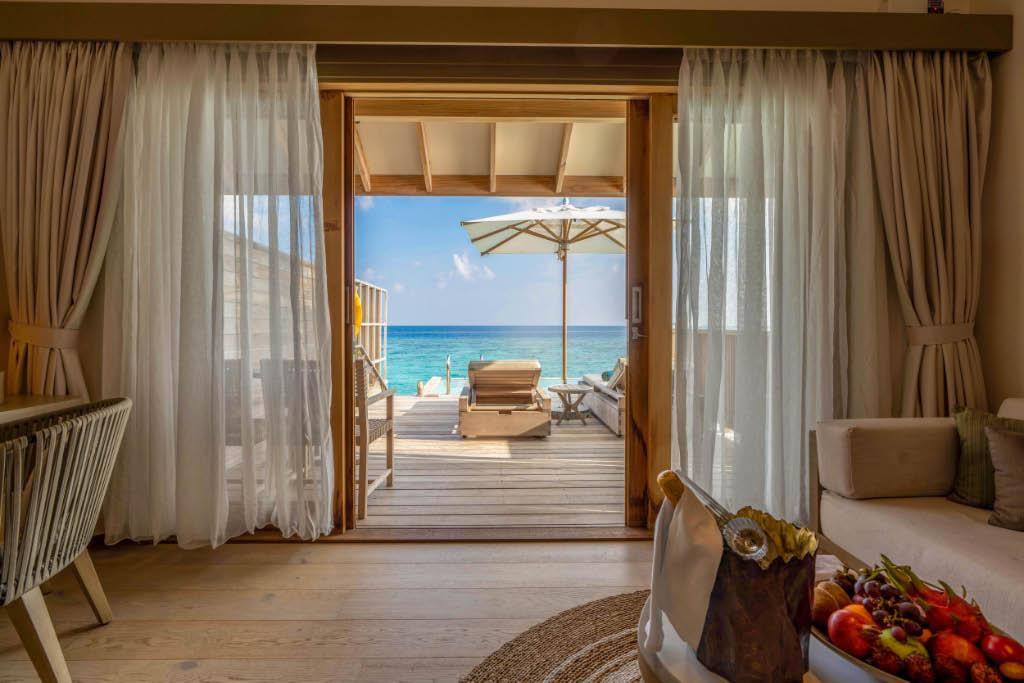 Kagi - Over Water Pool Villas