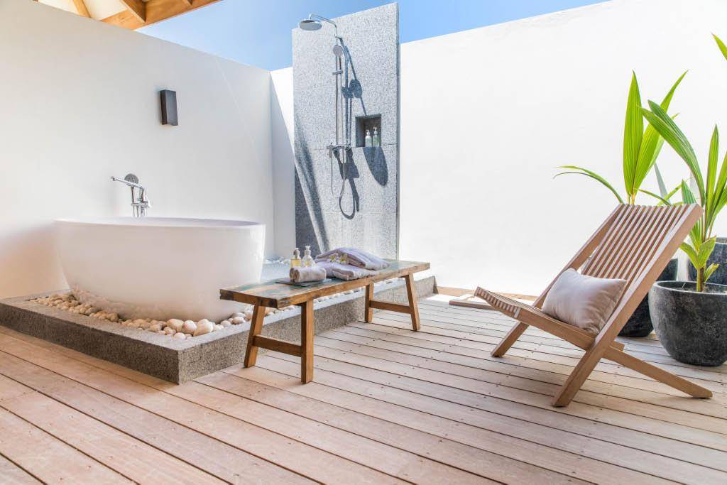 Kagi - Over Water Pool Villas