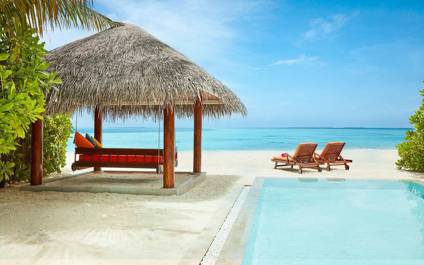 Grand Beach Villa with Pool
