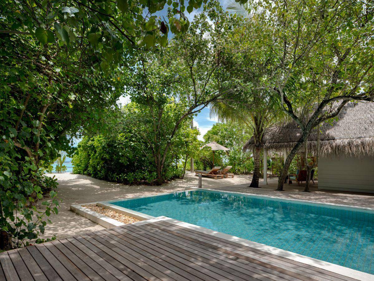 Three Bedroom Beach Villa Suite with Pool