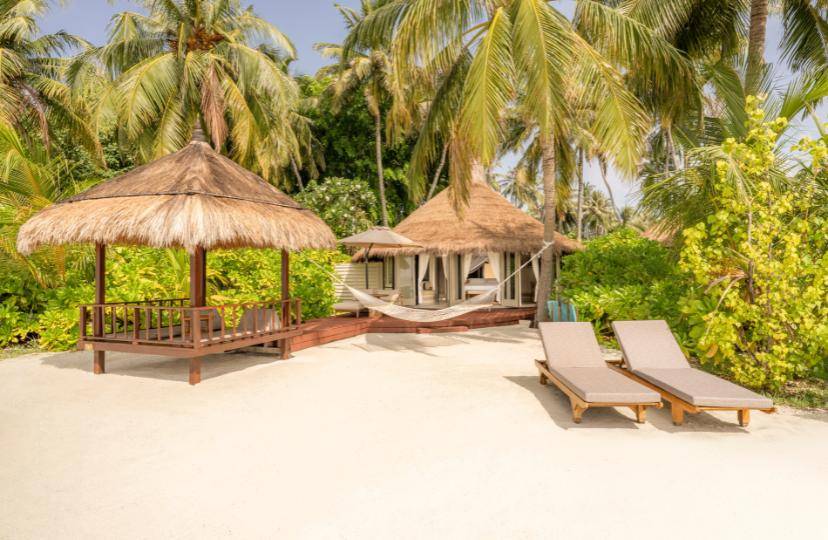 Beachfront Sunset View Pool Villa