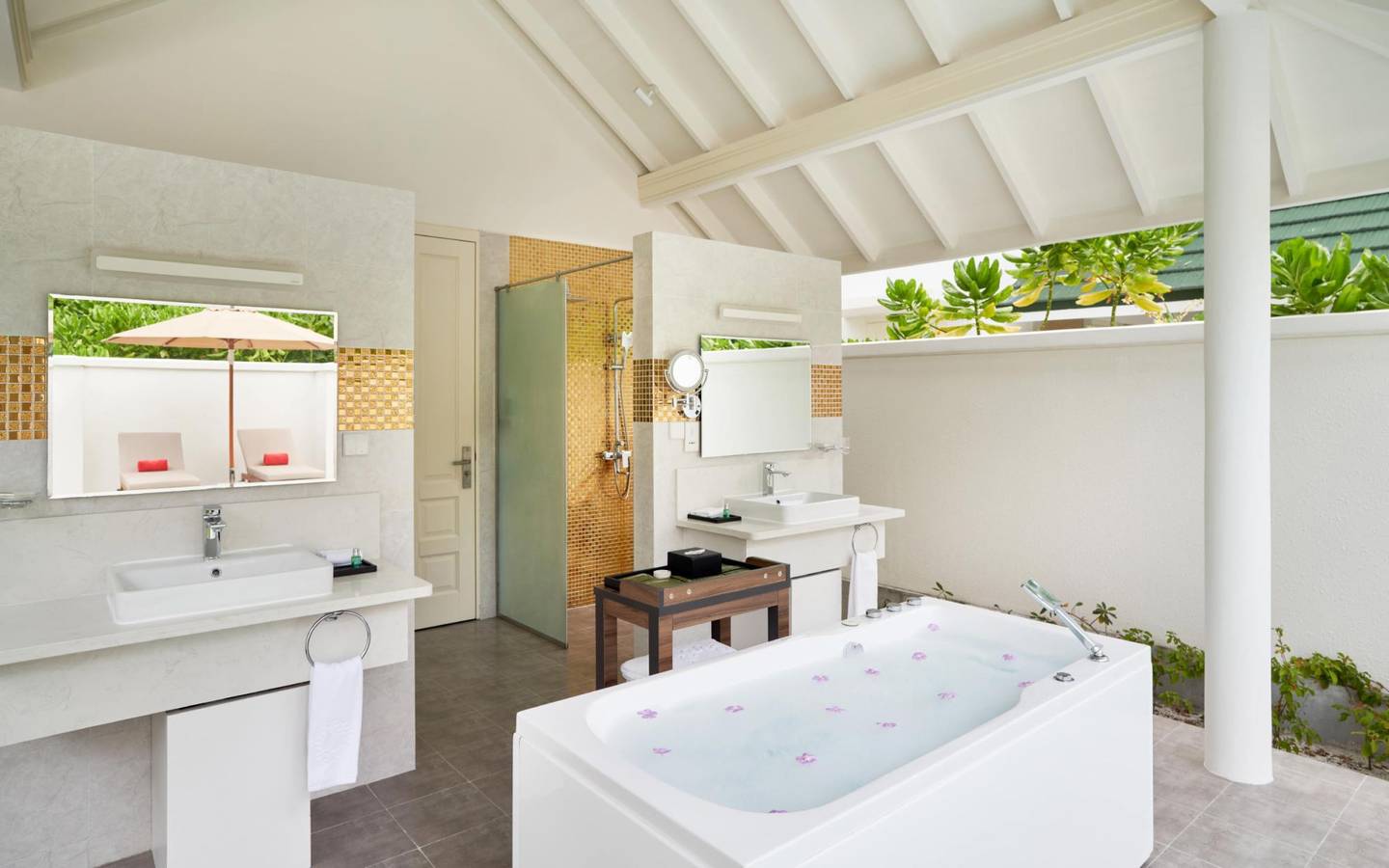Two Storey Pool Beach Residence