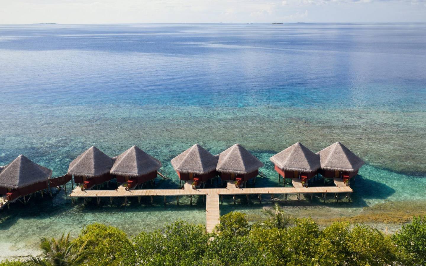 V-Villas -Maldives-at-Mirihi-Overwater-Villa-Aerial_1