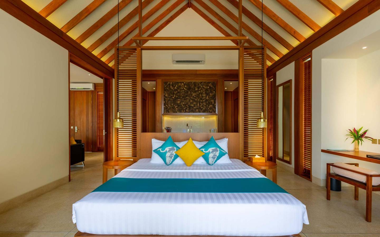 Furaveri - Two Bedroom Beach Residence with Pool - schlafen