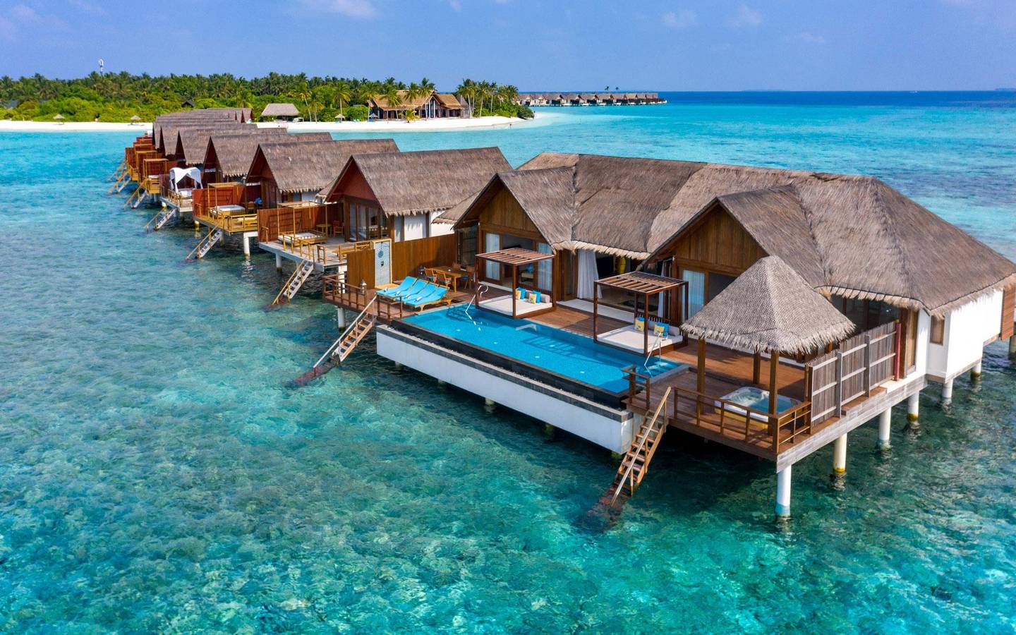 Furaveri Two-Bedrooms Reef Residence with Pool