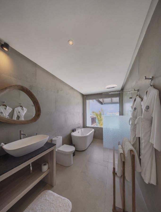 Meyyafushi Maldives - 3-bedroom Beach Suite - Bad