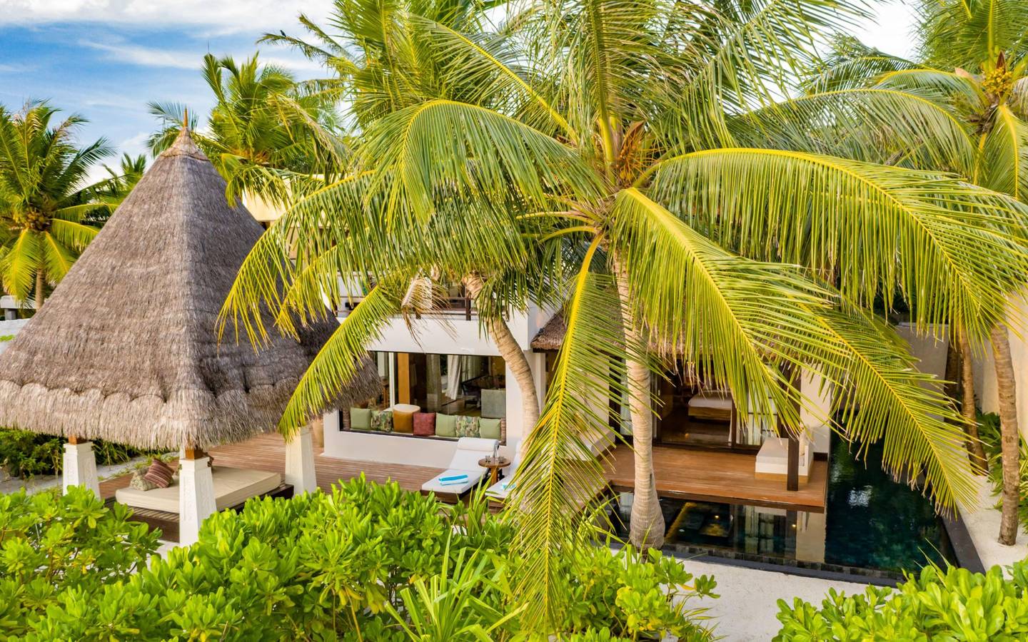 Ozen-Reserve-Bolifushi_Earth_Pool-Reserve_2_BR_Garten