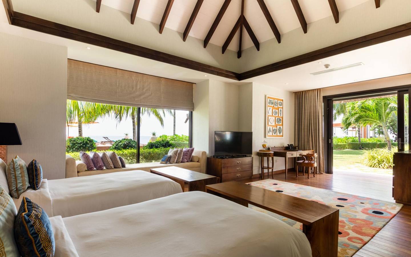OZEN-Reserve-Bolifushi-Royal-Reserve-Twin-Bedroom2