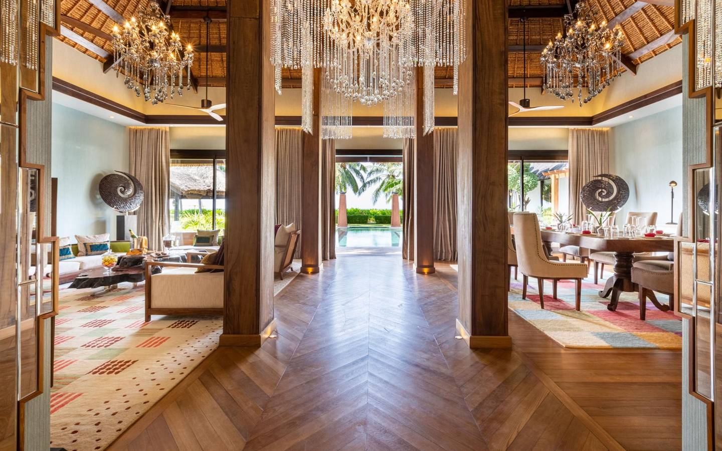 OZEN-Reserve-Bolifushi-Royal-Reserve-Interieur