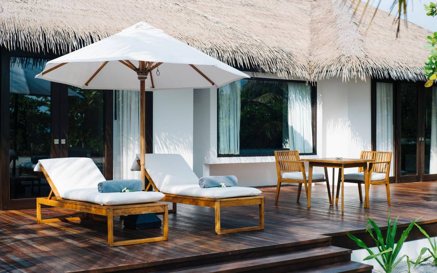 Noku Maldives-Beach Villa, Terrasse