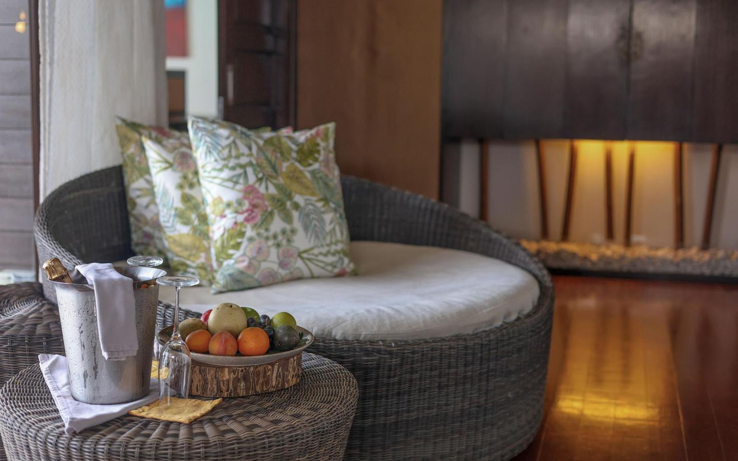 Escape Water Villa with Pool Interieur