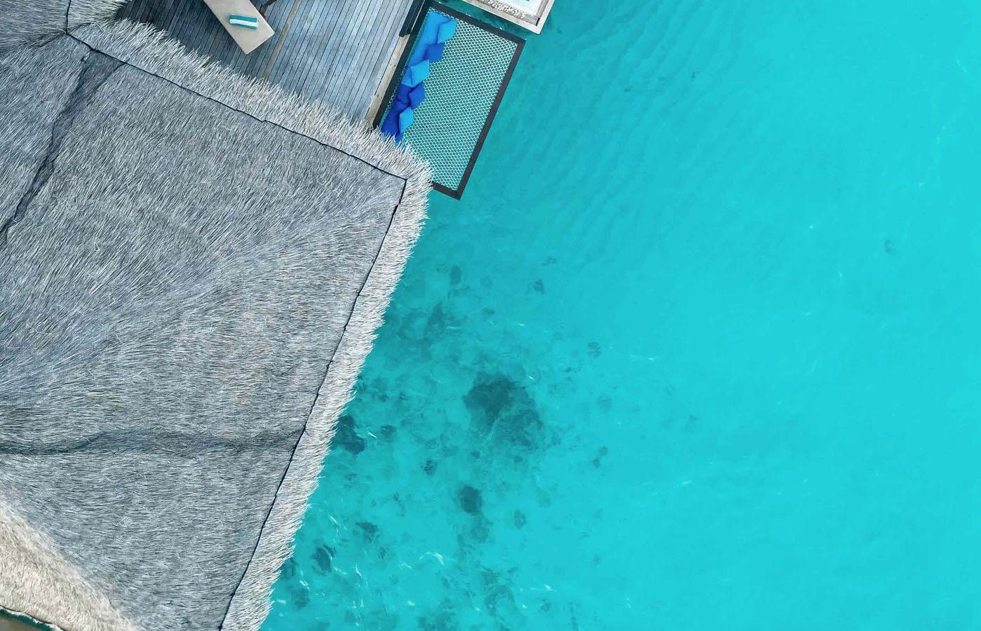 Escape Water Villa with Pool Aerial Terrasse