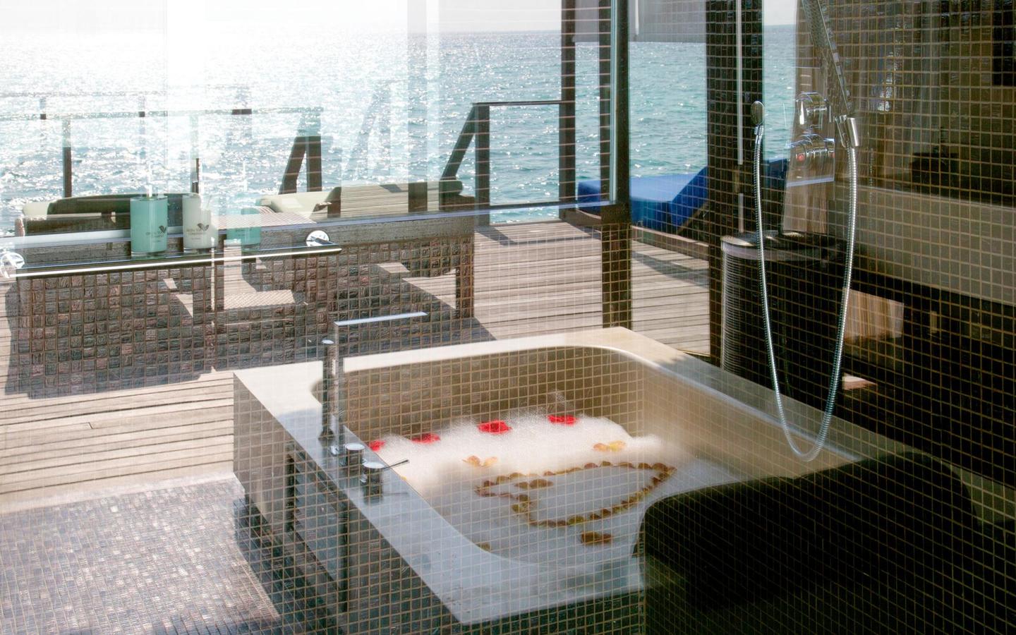 Sunset Coco Residence Pool Bathroom