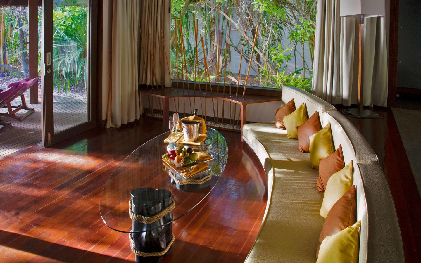 Coco Bodu Hithi, Malediven, Island Villa, Wohnen