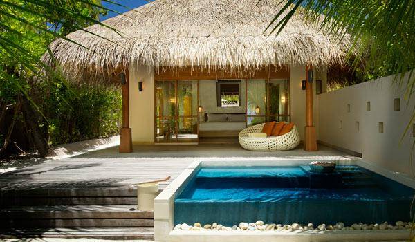 Deluxe Beach Bungalow with Pool, Huvafen Fushi Maldives