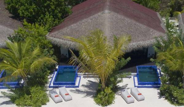 Beach Pool Villa, Grand Park Kodhipparu