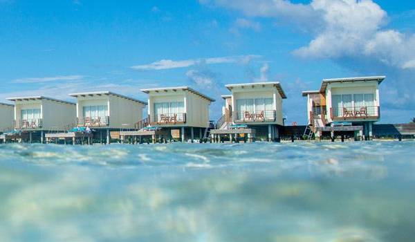 Overwater Villa, Holiday Inn Resort Kandooma