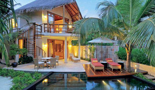 Double Storey Beach Villa, Constance Halaveli Resort