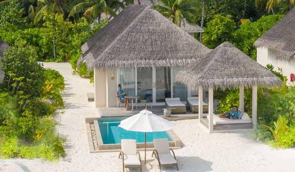 Grand Pool Beach Villa, Baglioni Resort Maldives