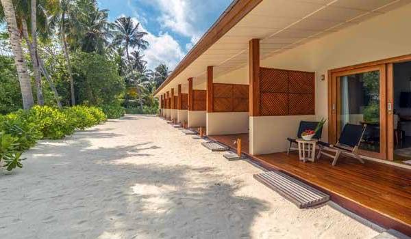 Beach Villa, Fiyavalhu Maldives