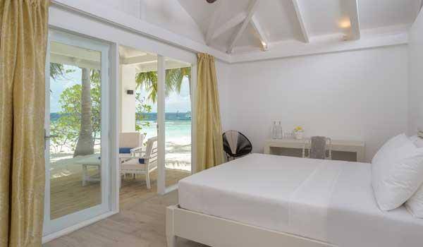 Beach Bungalow, Sandies Bathala