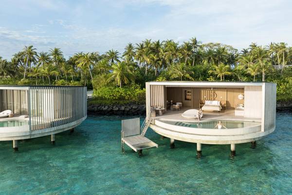 The_Ritz_Carlton_Maldives_Fari_Islands_Ocean_Pool_Villa