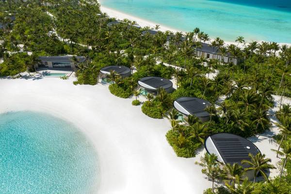 The_Ritz_Carlton_Maldives_Fari_Islands_Beach_Villas