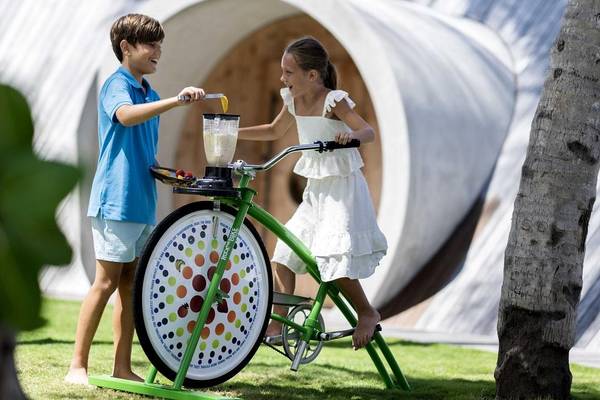 The_Ritz_Carlton_Maldives_Fari_Islands_Bike