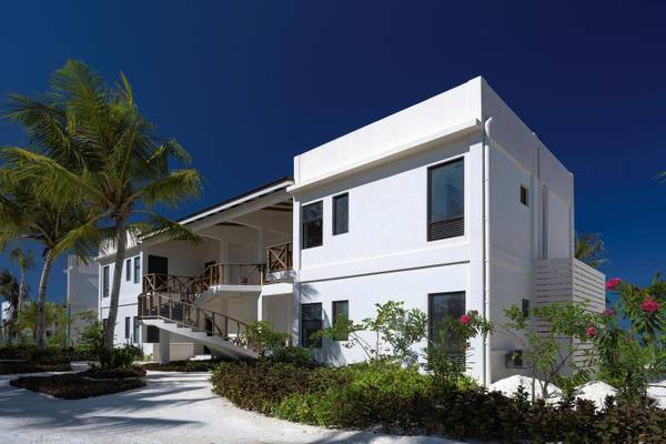 oblu-xperience-ailafushi-ocean-view-room-outside