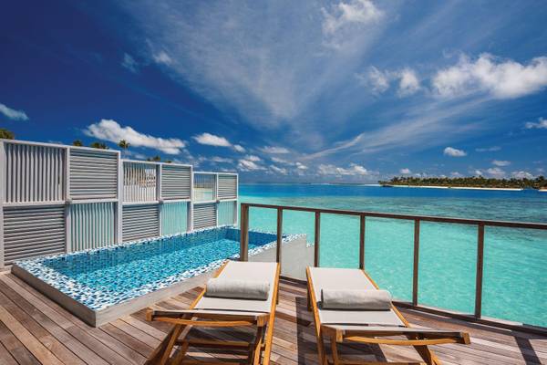 oblu-select-at-sangeli-maldives-water-villa-with-pool-view-sundeck