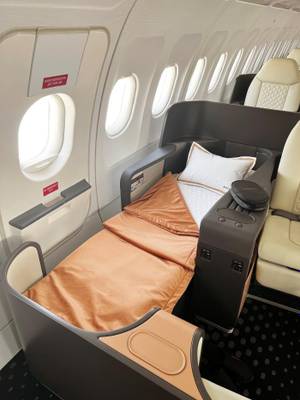 Sitz als Bett, Beond Airline