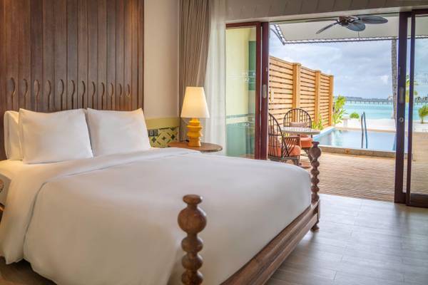 Junior Beach Suite mit Pool, SAii Lagoon Maldives