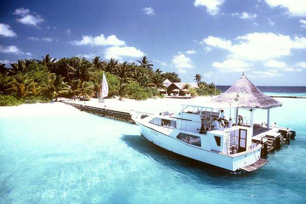 Baros Maldives, Steg vor 50 Jahren