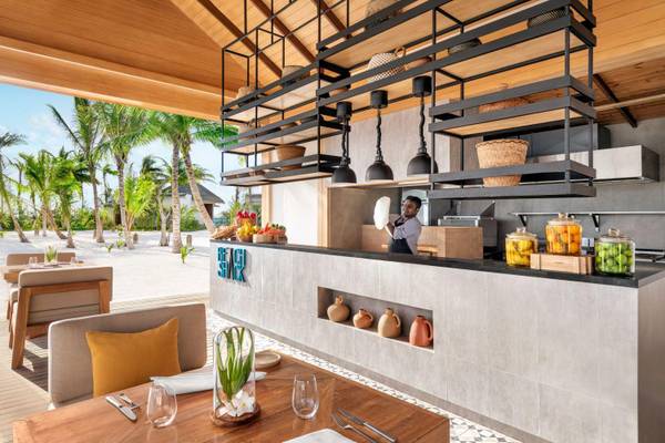 Bar, Hilton Maldives